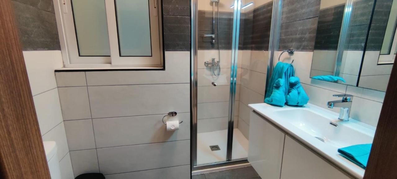 Blu-M Central Qormi 外观 照片